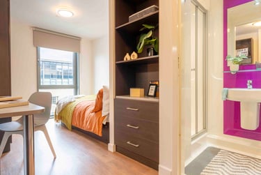 iQ Astor House Student Halls, 163 Notte Street, City Centre, Plymouth, PL1 2AQ - Image 2